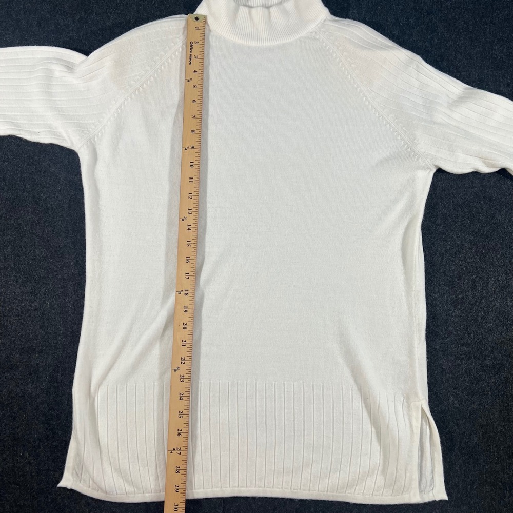 JR Bentley Turtleneck Sweater Womens Medium White Ribbed Knit Side Slit Pullover - Picture 5 of 6